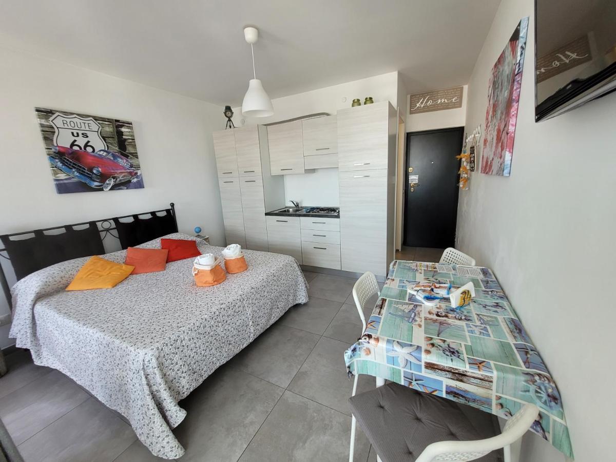 Rosato 2 Sea View Apartment Lignano Sabbiadoro Extérieur photo